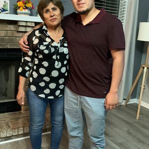 Meet your Posher, Adrian